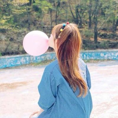 美媒称特朗普“一边准备谈判一边握拳”